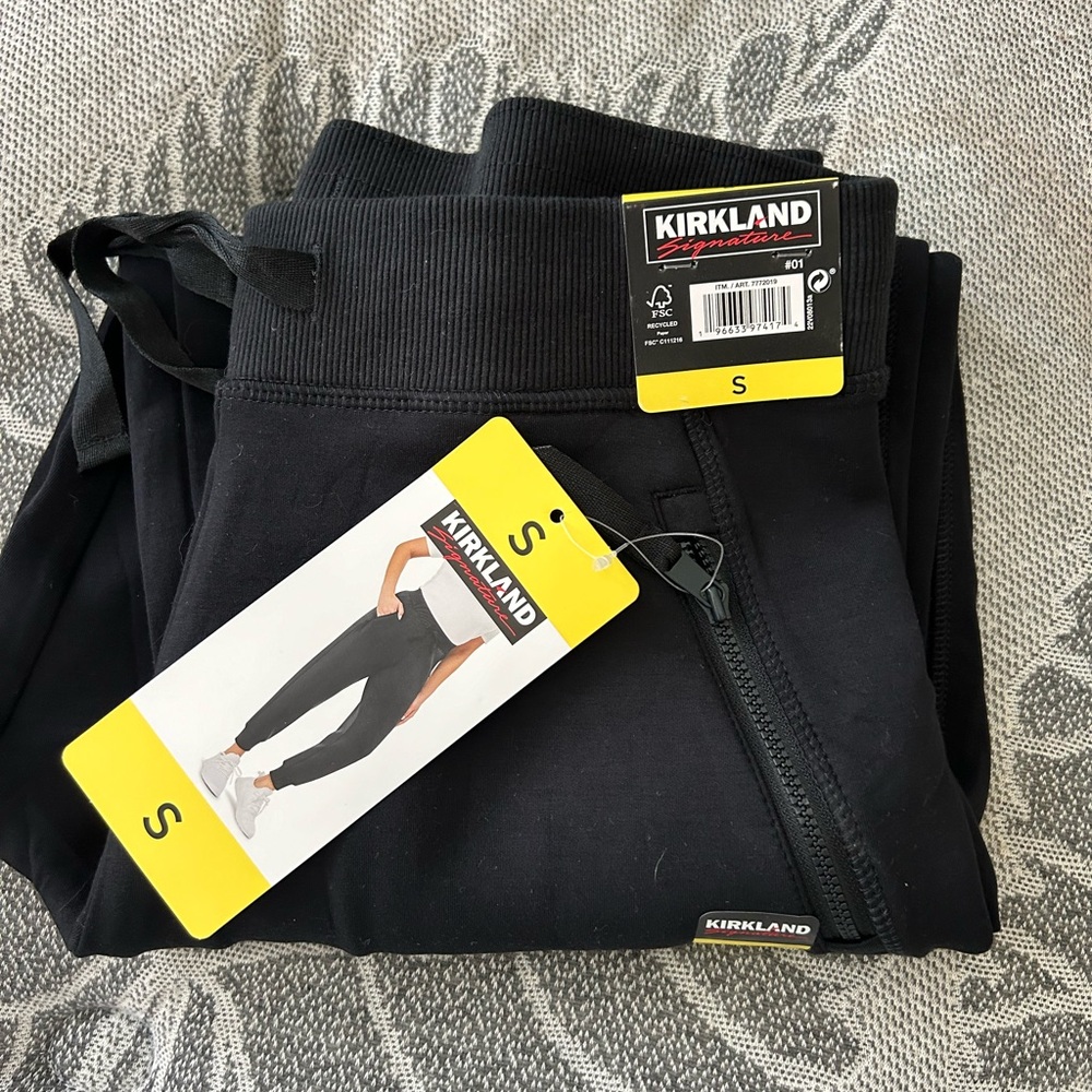 Kirkland Signature Black Jogger Pants